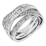 Right Hand Ring in 18k Gold with Diamonds