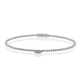 Bangle in 18k Gold with Diamonds