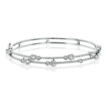 Bangle in 18k Gold with Diamonds