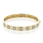 Bangle in 18k Gold with Diamonds