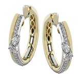 Hoop Earring in 18k Gold with Diamonds