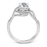 Engagement Ring in 18k Gold with Diamonds