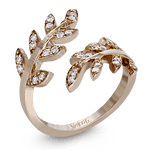 Right Hand Ring in 18k Gold with Diamonds