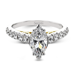 Engagement Ring in 18k Gold with Diamonds
