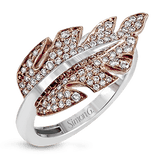 Right Hand Ring in 18k Gold with Diamonds