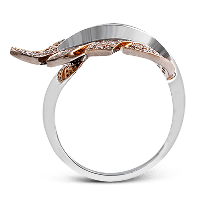 Right Hand Ring in 18k Gold with Diamonds