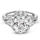 Engagement Ring in 18k Gold with Diamonds