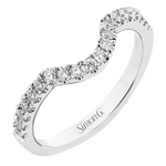 Engagement Ring in 18k Gold with Diamonds
