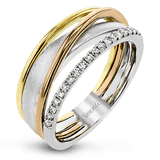 Right Hand Ring in 18k Gold with Diamonds