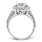 Engagement Ring in 18k Gold with Diamonds