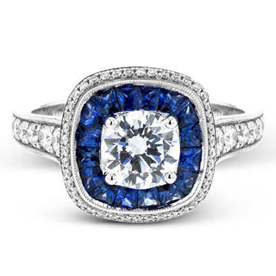 Engagement Ring in 18k Gold with Diamonds