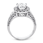 Engagement Ring in 18k Gold with Diamonds