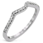 Engagement Ring in 18k Gold with Diamonds