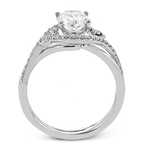 Engagement Ring in 18k Gold with Diamonds