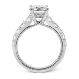 Engagement Ring in 18k Gold with Diamonds
