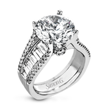 Engagement Ring in 18k Gold with Diamonds