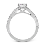 Engagement Ring in 18k Gold with Diamonds