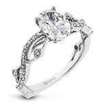 Engagement Ring in 18k Gold with Diamonds