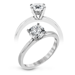 Engagement Ring in 18k Gold with Diamonds