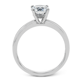Engagement Ring in 18k Gold with Diamonds
