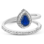 Color Ring in 18k Gold with Diamonds