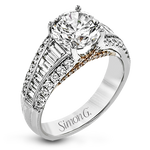 Engagement Ring in 18k Gold with Diamonds