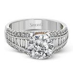 Engagement Ring in 18k Gold with Diamonds