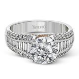 Engagement Ring in 18k Gold with Diamonds