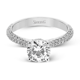 Engagement Ring in 18k Gold with Diamonds
