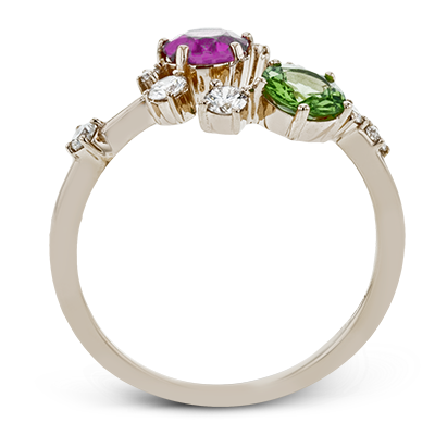Color Ring in 18k Gold with Diamonds