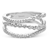 Right Hand Ring in 18k Gold with Diamonds