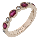 Color Ring in 18k Gold with Diamonds