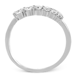 Right Hand Ring in 18k Gold with Diamonds