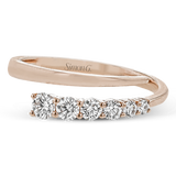 Right Hand Ring in 18k Gold with Diamonds