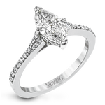 Engagement Ring in 18k Gold with Diamonds