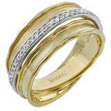 Right Hand Ring in 18k Gold with Diamonds