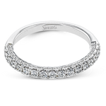 Engagement Ring in 18k Gold with Diamonds