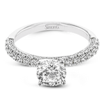 Engagement Ring in 18k Gold with Diamonds