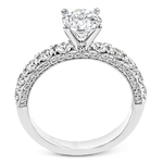 Engagement Ring in 18k Gold with Diamonds