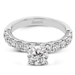 Engagement Ring in 18k Gold with Diamonds