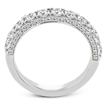 Engagement Ring in 18k Gold with Diamonds