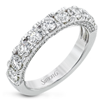 Engagement Ring in 18k Gold with Diamonds