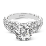 Engagement Ring in 18k Gold with Diamonds