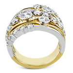 Right Hand Ring in 18k Gold with Diamonds