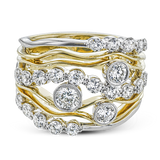 Right Hand Ring in 18k Gold with Diamonds