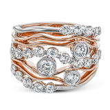 Right Hand Ring in 18k Gold with Diamonds