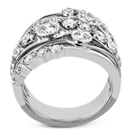 Right Hand Ring in 18k Gold with Diamonds