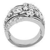Right Hand Ring in 18k Gold with Diamonds