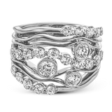 Right Hand Ring in 18k Gold with Diamonds