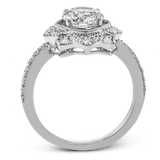 Engagement Ring in 18k Gold with Diamonds
